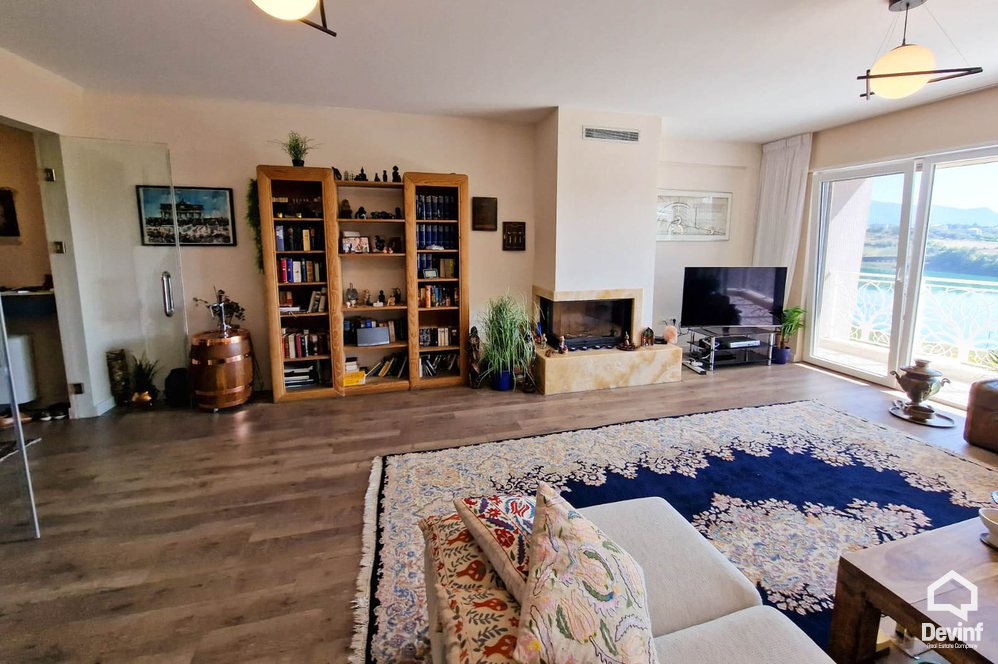 Tirane For Sale Villa Residential Complex in Farka Lake Villa Residential Complex vile dyshe vile e bashkangjitur