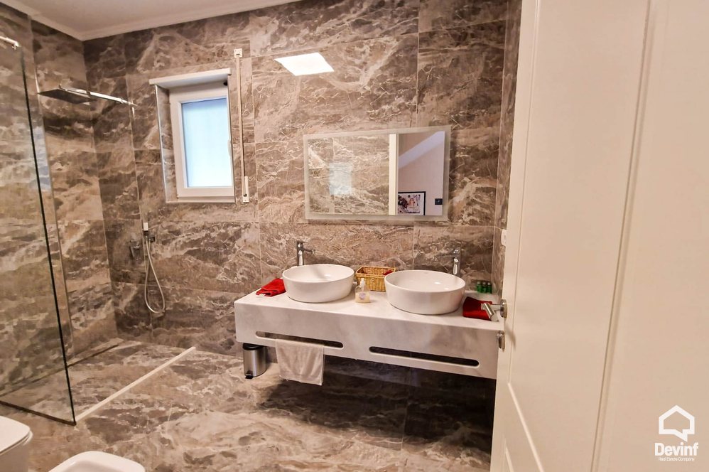 Tirane For Sale Villa Residential Complex in Farka Lake Villa Residential Complex vile dyshe vile e bashkangjitur