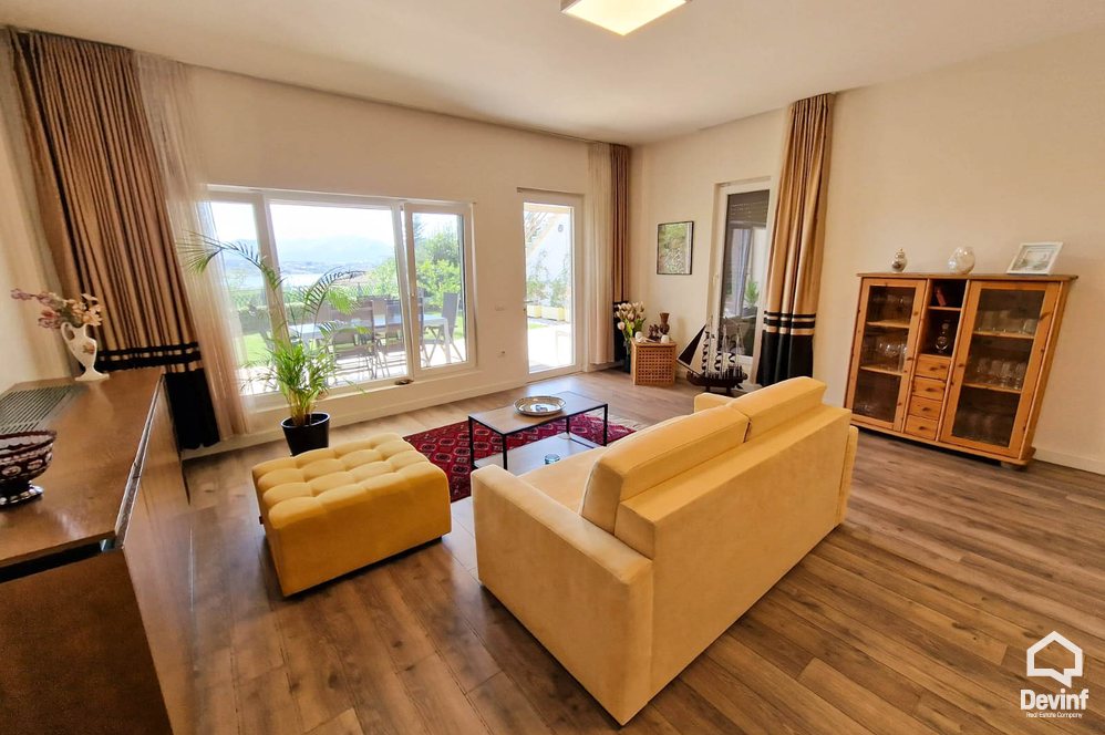 Tirane For Sale Villa Residential Complex in Farka Lake Villa Residential Complex vile dyshe vile e bashkangjitur