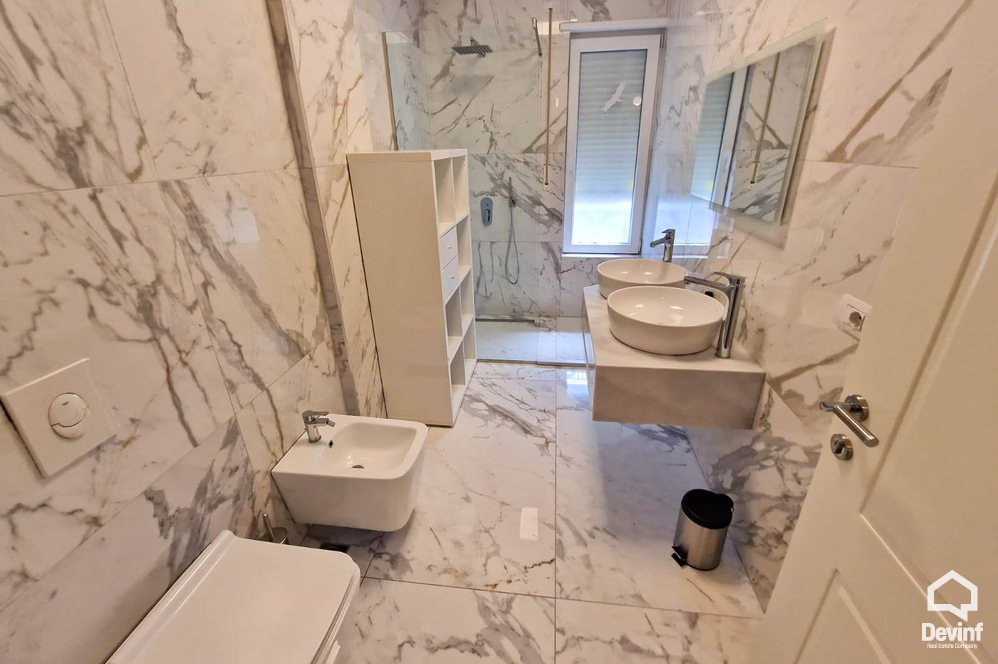 Tirane For Sale Villa Residential Complex in Farka Lake Villa Residential Complex vile dyshe vile e bashkangjitur