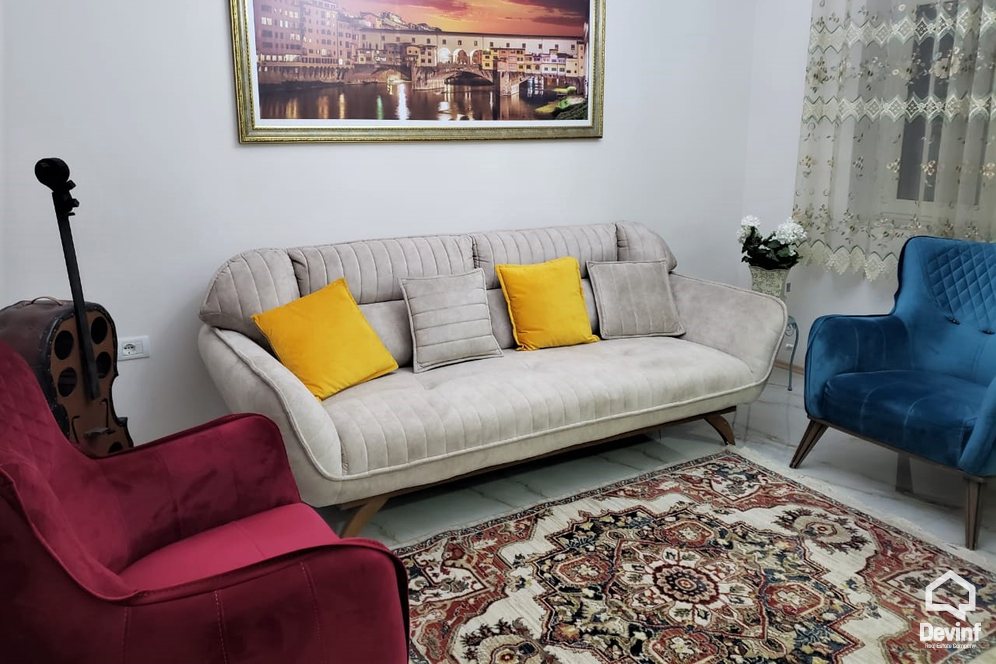 Tirane Qera Apartament 2+1+A Apartament ne Rr. Kavajes apartament