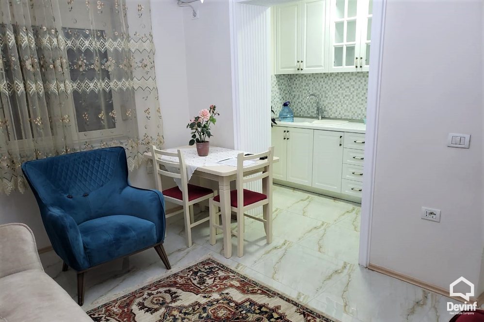 Tirane Qera Apartament 2+1+A Apartament ne Rr. Kavajes apartament