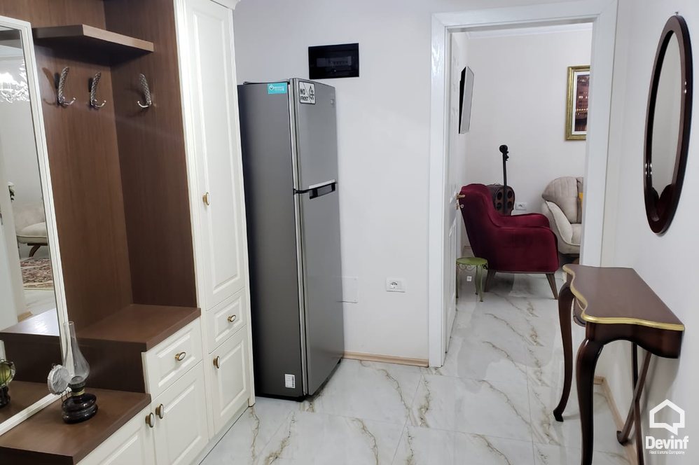 Tirane Qera Apartament 2+1+A Apartament ne Rr. Kavajes apartament