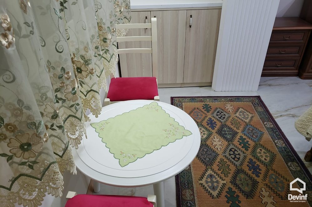 Tirane Qera Apartament 2+1+A Apartament ne Rr. Kavajes apartament