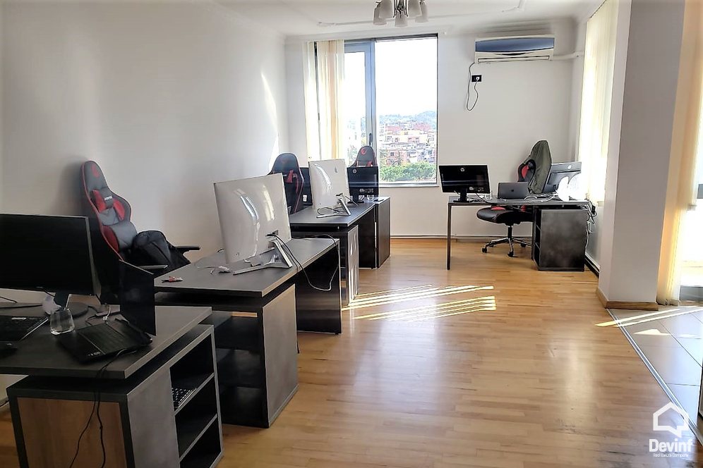 Tirane For Rent Office 2+1 Office for rent near Toptani Shopping Center Office Noter zyre avokati