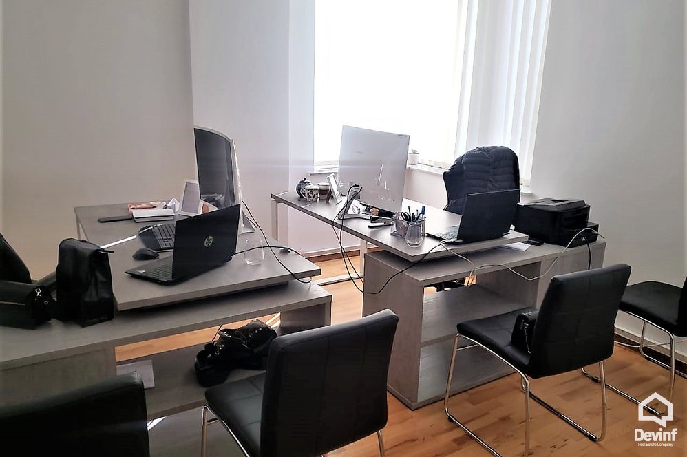 Tirane For Rent Office 2+1 Office for rent near Toptani Shopping Center Office Noter zyre avokati