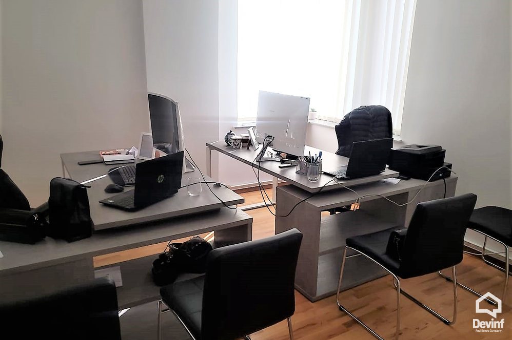 Tirane For Rent Office 2+1 Office for rent near Toptani Shopping Center Office Noter zyre avokati