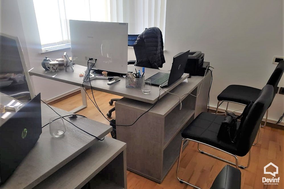 Tirane For Rent Office 2+1 Office for rent near Toptani Shopping Center Office Noter zyre avokati