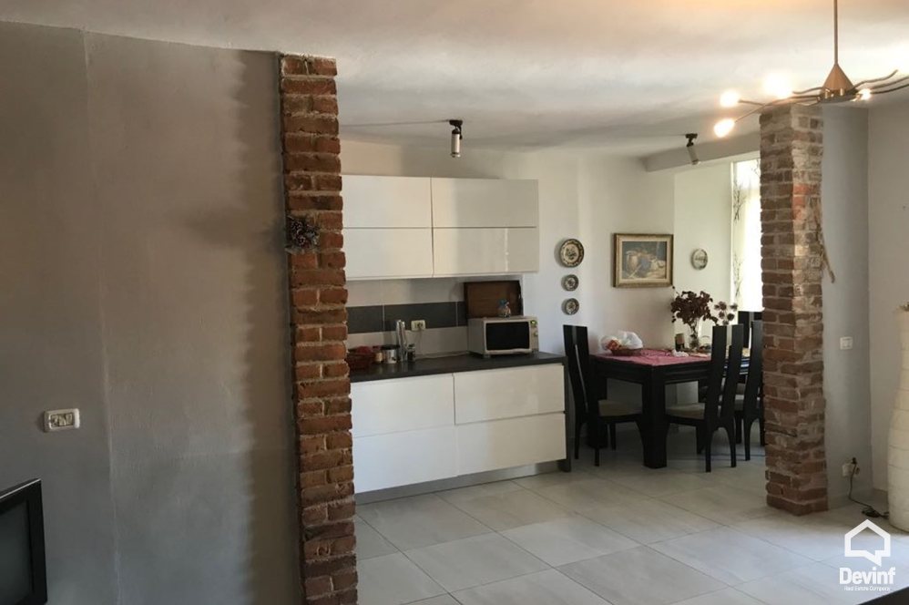 Tirane Shitje Apartament 3+1+A Prane GJimnazit Sami Frasheri apartament