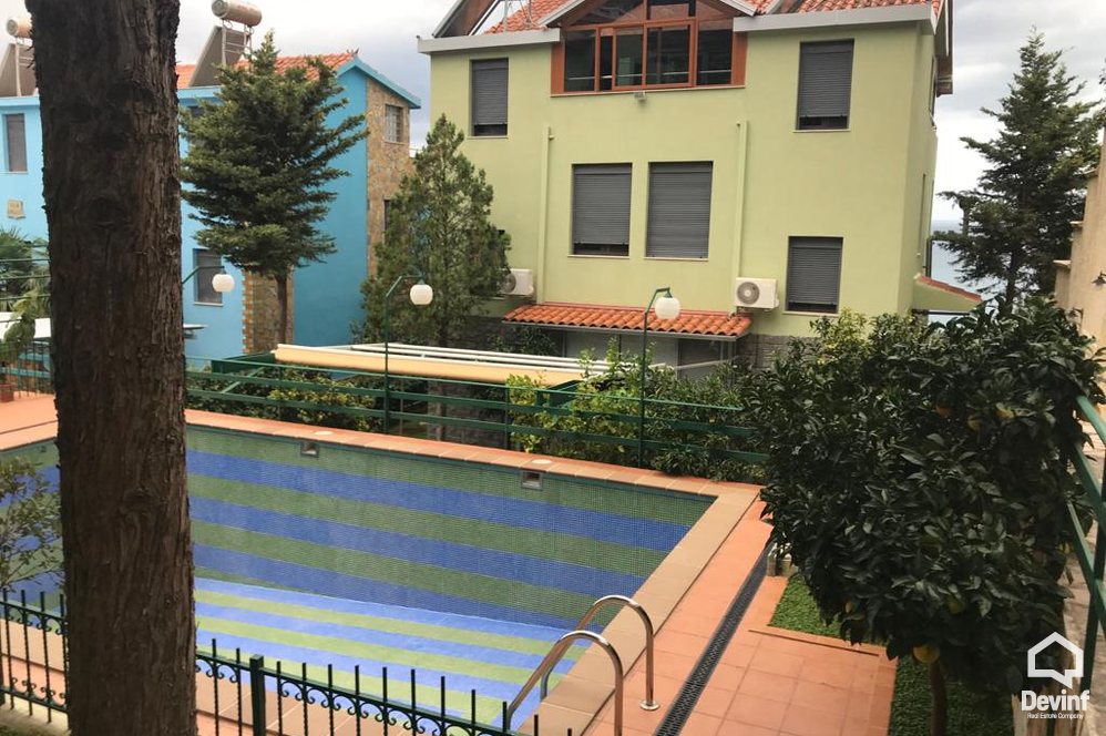 Vlore Shitje Vile 4+1+G Vila ndodhet ne Vlore bregdet kompleks rezidencial