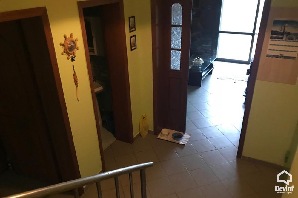 Vlore Shitje Vile 4+1+G Vila ndodhet ne Vlore bregdet kompleks rezidencial