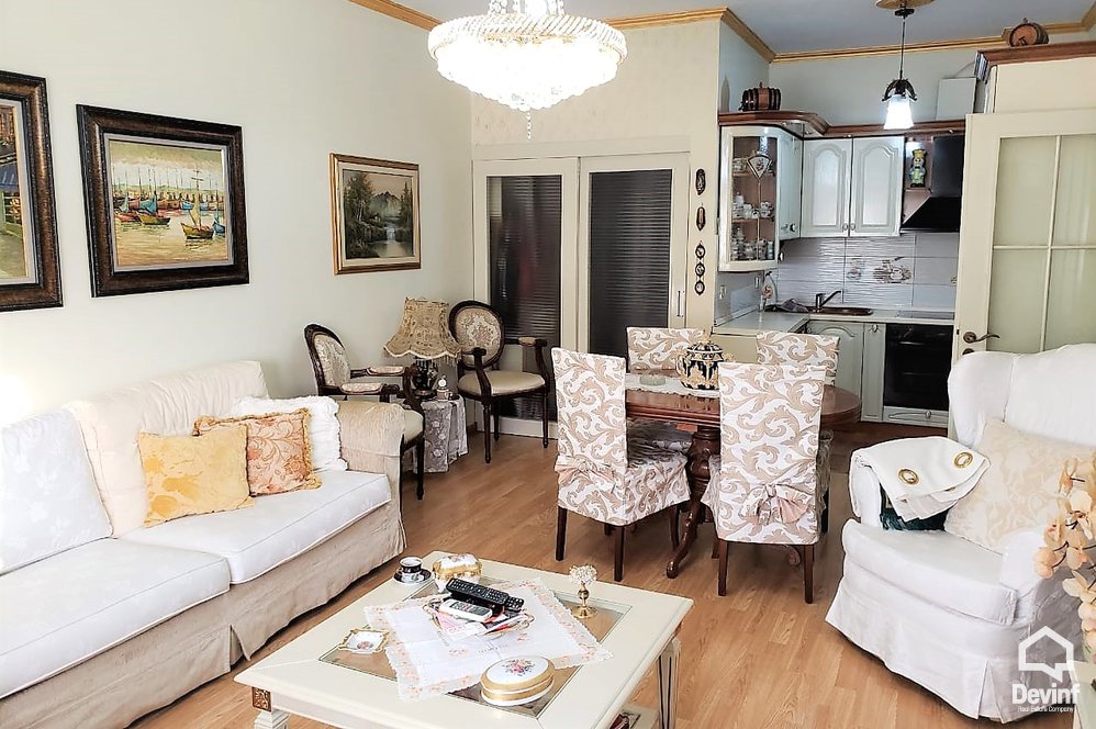 Tirane Shitje Apartament 2+1+A Rruga Frosina Plaku, prane shkolles Naim Frasheri apartament