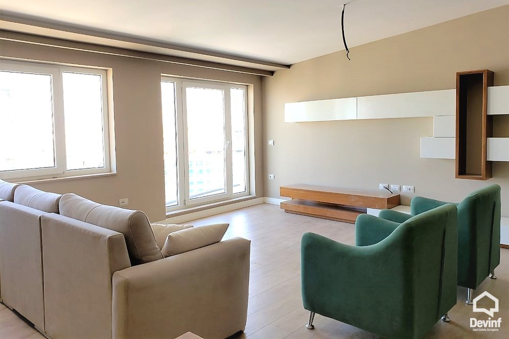 Tirane Shitje Apartament 3+1+A Prane Kopeshtit Botanik apartament