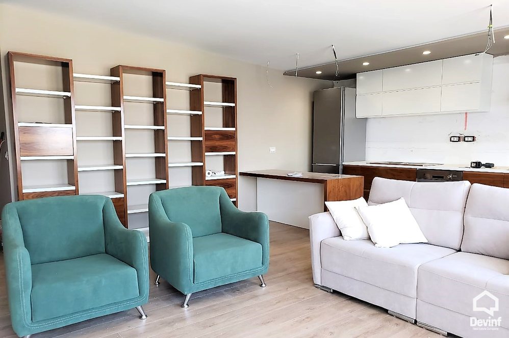 Tirane Shitje Apartament 3+1+A Prane Kopeshtit Botanik apartament