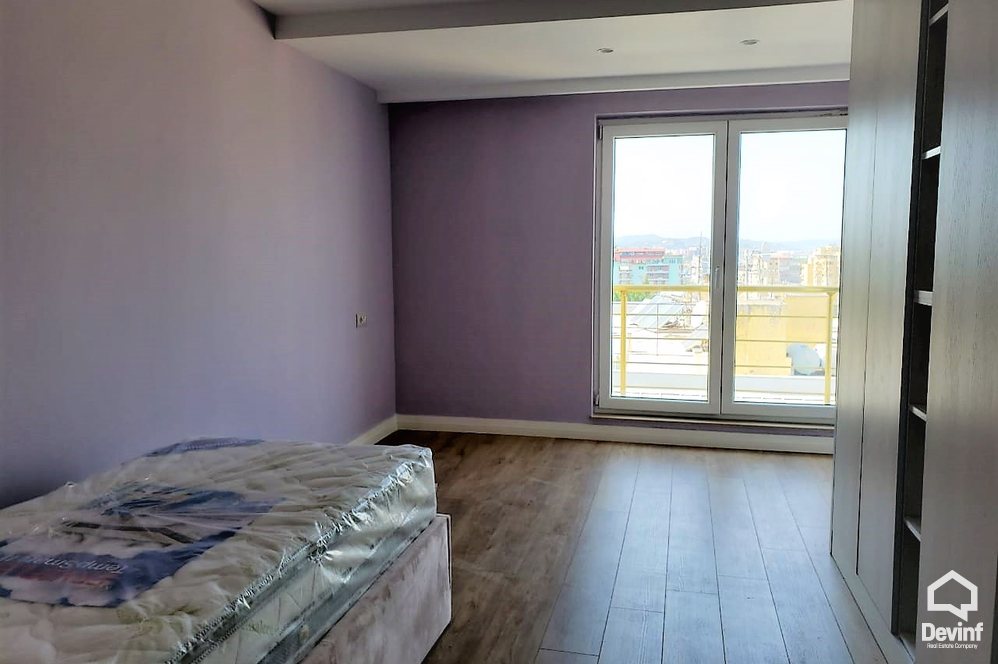 Tirane Shitje Apartament 3+1+A Prane Kopeshtit Botanik apartament