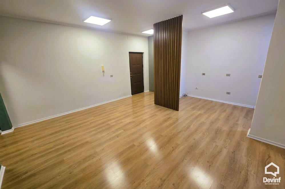 Tirane Qera Zyre 1+1 Zyre tek Sheshi Wilson apartament zyre