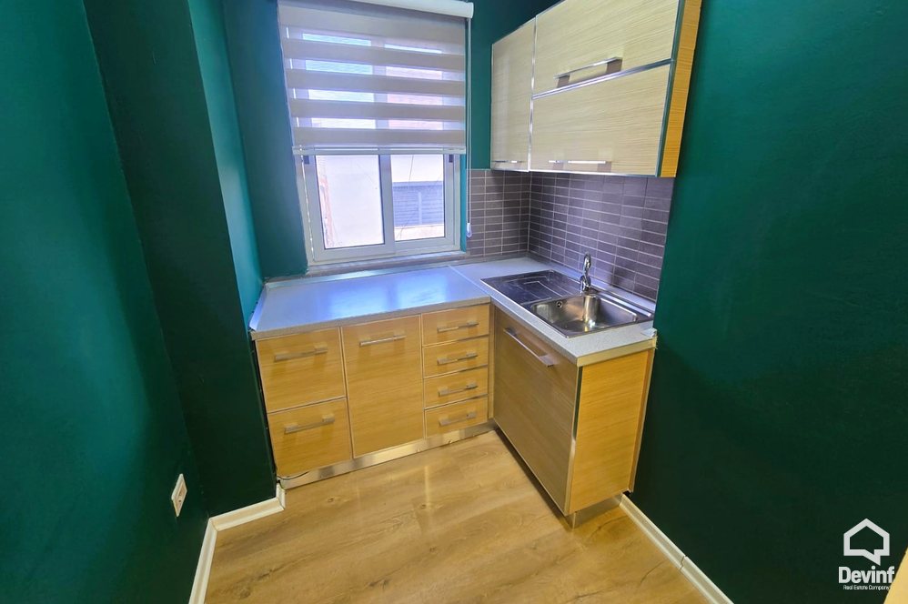 Tirane Qera Zyre 1+1 Zyre tek Sheshi Wilson apartament zyre