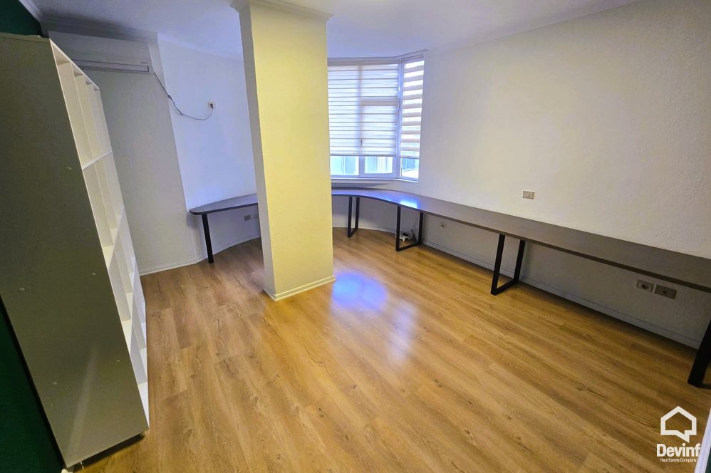 Tirane Qera Zyre 1+1 Zyre tek Sheshi Wilson apartament zyre