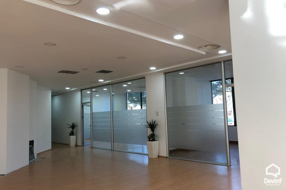 Tirane For Rent Office  Business Center in Blloku area, Tirana Office Office klinike spitalore show room klinike call center Banke