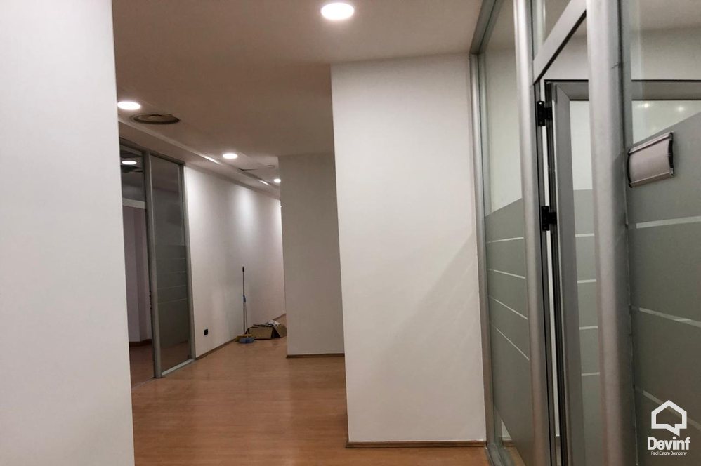 Tirane For Rent Office  Business Center in Blloku area, Tirana Office Office klinike spitalore show room klinike call center Banke