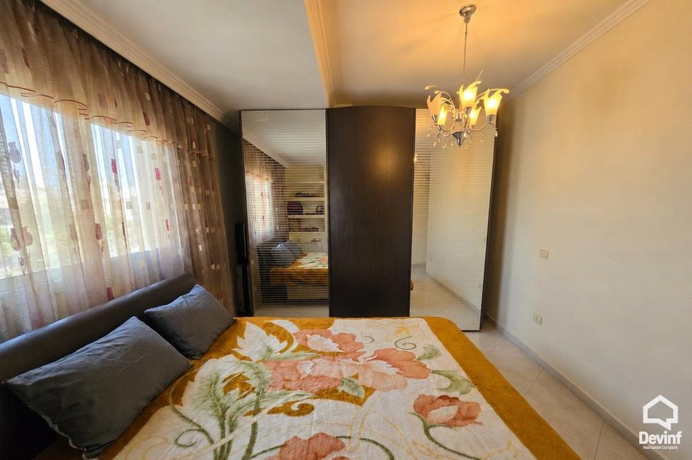 Tirane Shitje Apartament 3+1 Rruga e Bogdaneve apartament