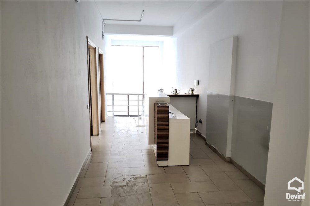 Tirane Qera Zyre  Zyre prane Ambasades se Shteteve te Bashkuara Te Amerikes, ne Rr. Elbasanir zyre