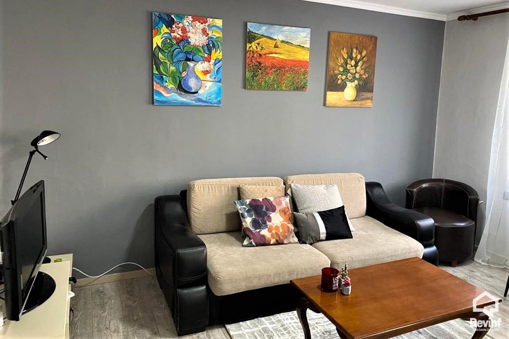 Tirane Qera Apartament 1+1+A Ne Rr. Muhanet Gjollesha apartament