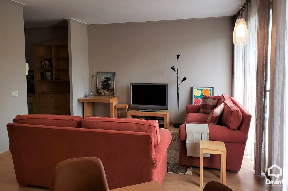 Tirane Qera Apartament 1+1 Ne Parkun e Madh te Liqenit, prane Stadiumit Air Albania apartament