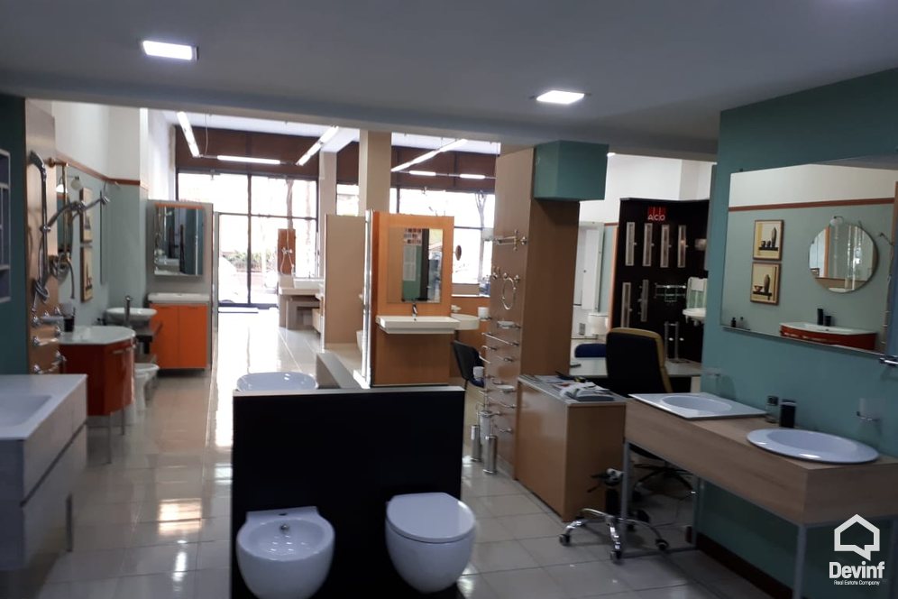 Tirane For Sale Shop Fortuzi Street, near the Ministry of Justice Shop Office