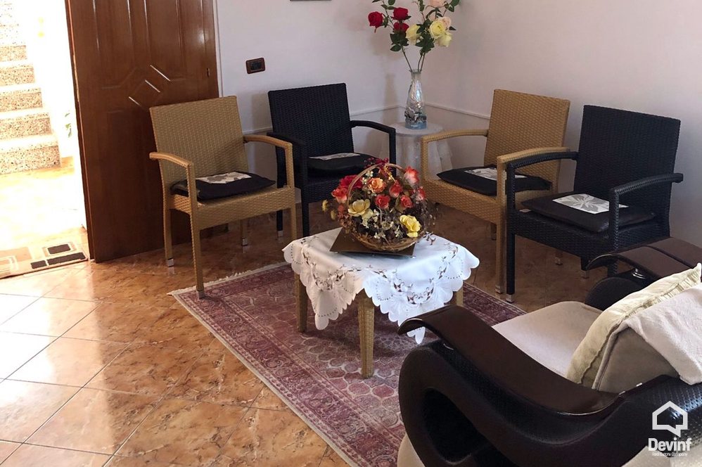 Tirane Shitje Vile Me shume se 4 dhoma Vile ne Koder-Kamez prane Institutit Bujqesor vile