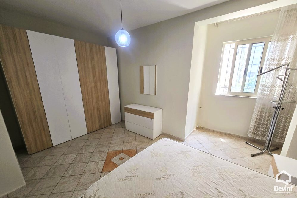 Tirane Qera Apartament 1+1 Apartament ne qender te Tiranes apartament