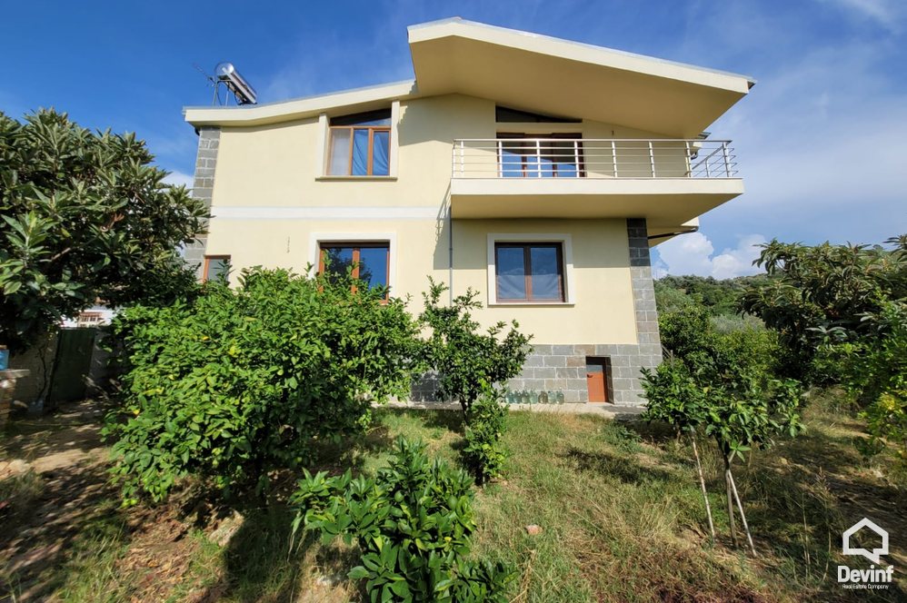 Tirane For Sale Villa Me shume se 4 dhoma Marikaj Village Villa shtepi fshat