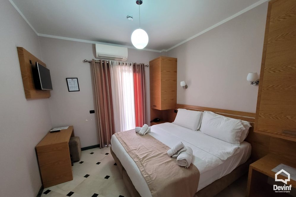 Tirane Shitje Hotel  Rruga Elbasanit, prane vilave Gjermane hotel zyra