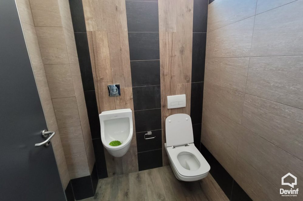 Tirane Shitje Hotel  Rruga Elbasanit, prane vilave Gjermane hotel zyra