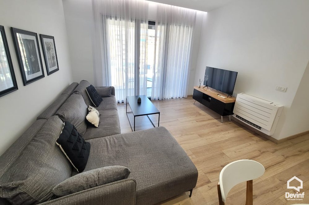 Tirane Qera Apartament 2+1  apartament