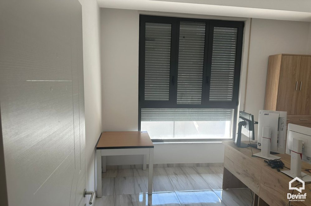 Tirane Qera Apartament 2+1 Zyre ne Rrugen Ali Demi apartament zyre