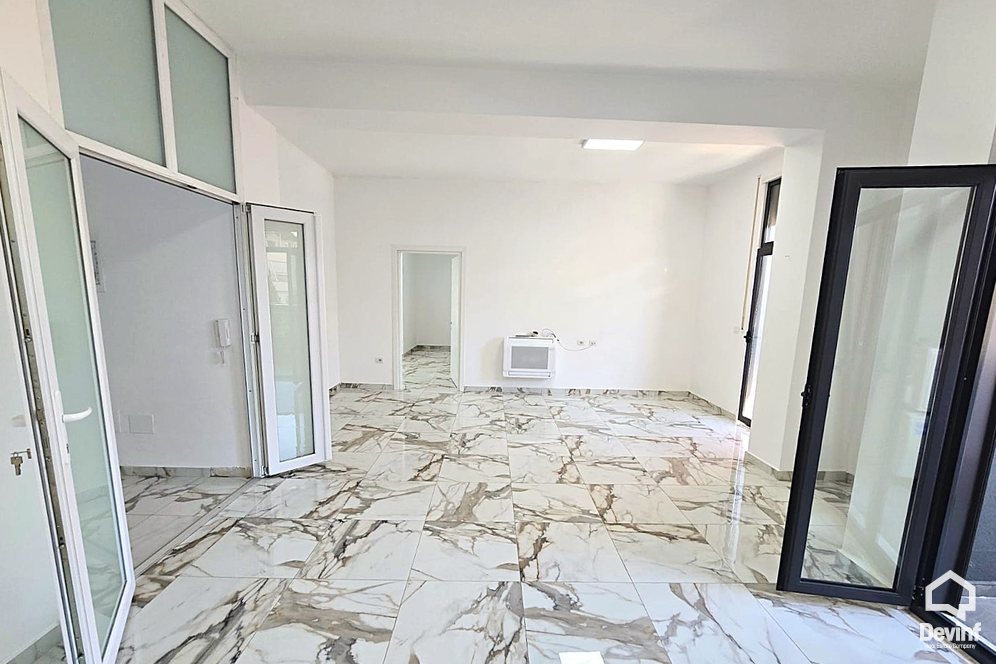 Tirane Qera Apartament 2+1 Apartament/zyre ne Rrugen Ali Demi apartament zyre