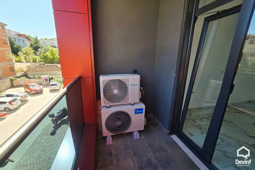 Tirane Qera Apartament 2+1 Apartament/zyre ne Rrugen Ali Demi apartament zyre