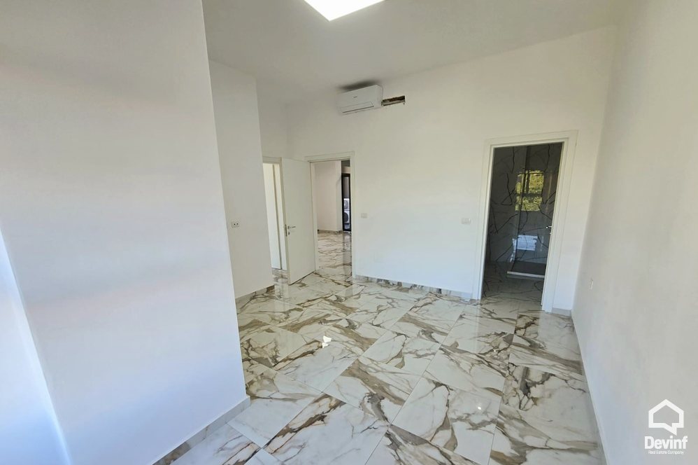 Tirane Qera Apartament 2+1 Apartament/zyre ne Rrugen Ali Demi apartament zyre