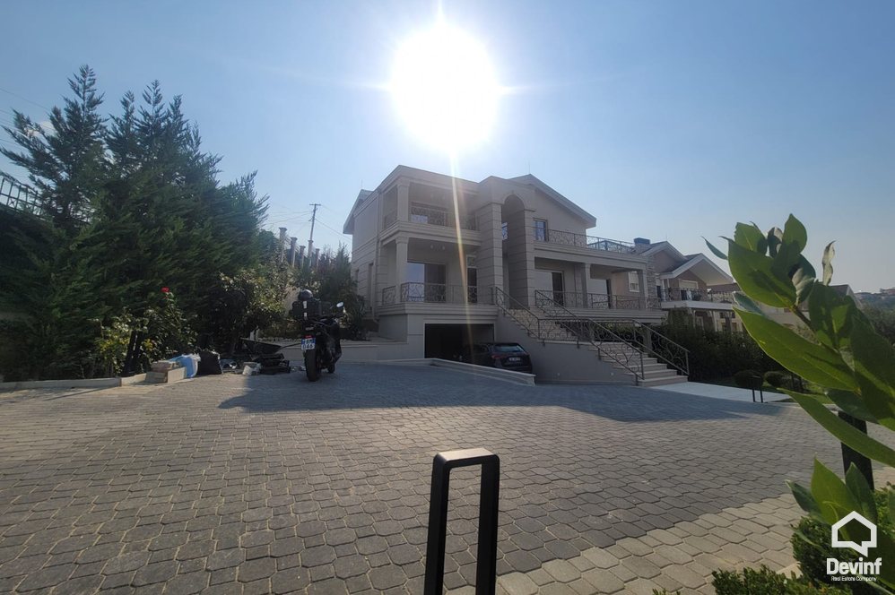 Tirane For Rent Villa Me shume se 4 dhoma Villa in the Farka area, only 5 kilometers from the center of Tirana Villa