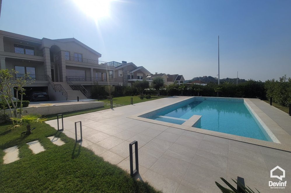 Tirane For Rent Villa Me shume se 4 dhoma Villa in the Farka area, only 5 kilometers from the center of Tirana Villa