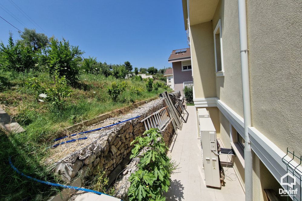 Tirane For Rent Villa Me shume se 4 dhoma Villa in the Farka area, only 5 kilometers from the center of Tirana Villa