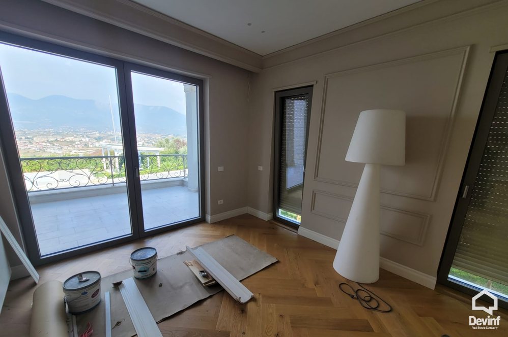 Tirane For Rent Villa Me shume se 4 dhoma Villa in the Farka area, only 5 kilometers from the center of Tirana Villa