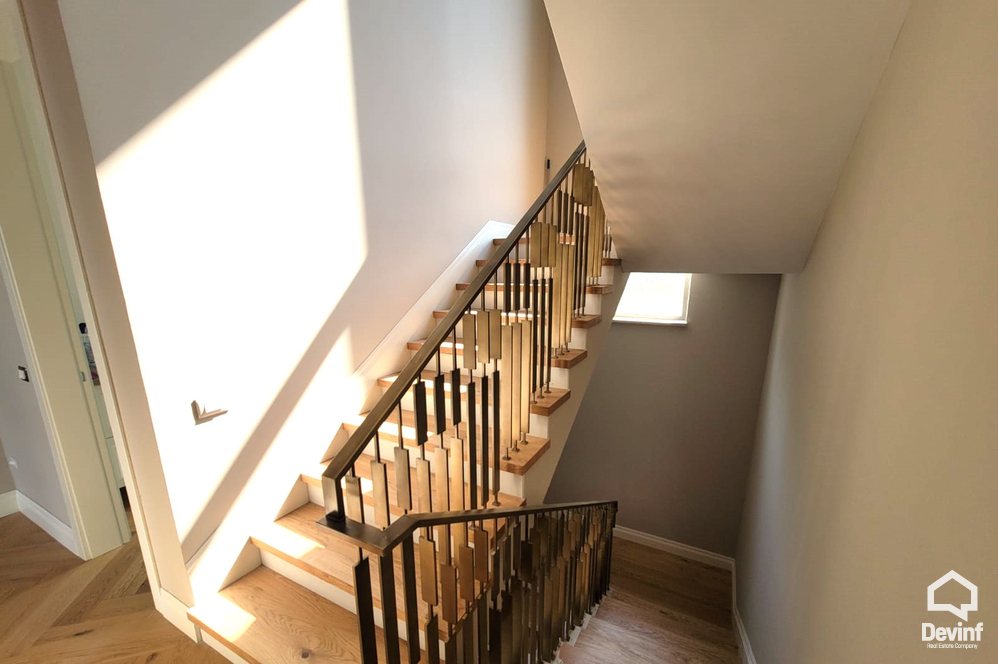 Tirane For Rent Villa Me shume se 4 dhoma Villa in the Farka area, only 5 kilometers from the center of Tirana Villa