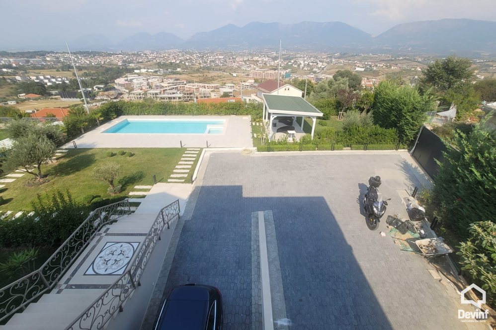 Tirane For Rent Villa Me shume se 4 dhoma Villa in the Farka area, only 5 kilometers from the center of Tirana Villa