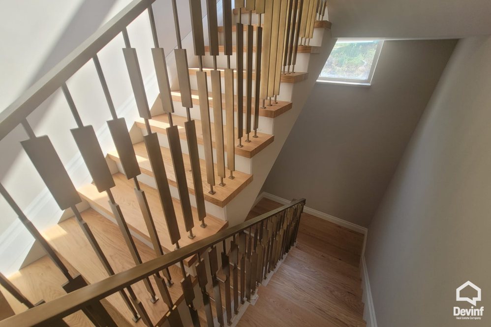 Tirane For Rent Villa Me shume se 4 dhoma Villa in the Farka area, only 5 kilometers from the center of Tirana Villa