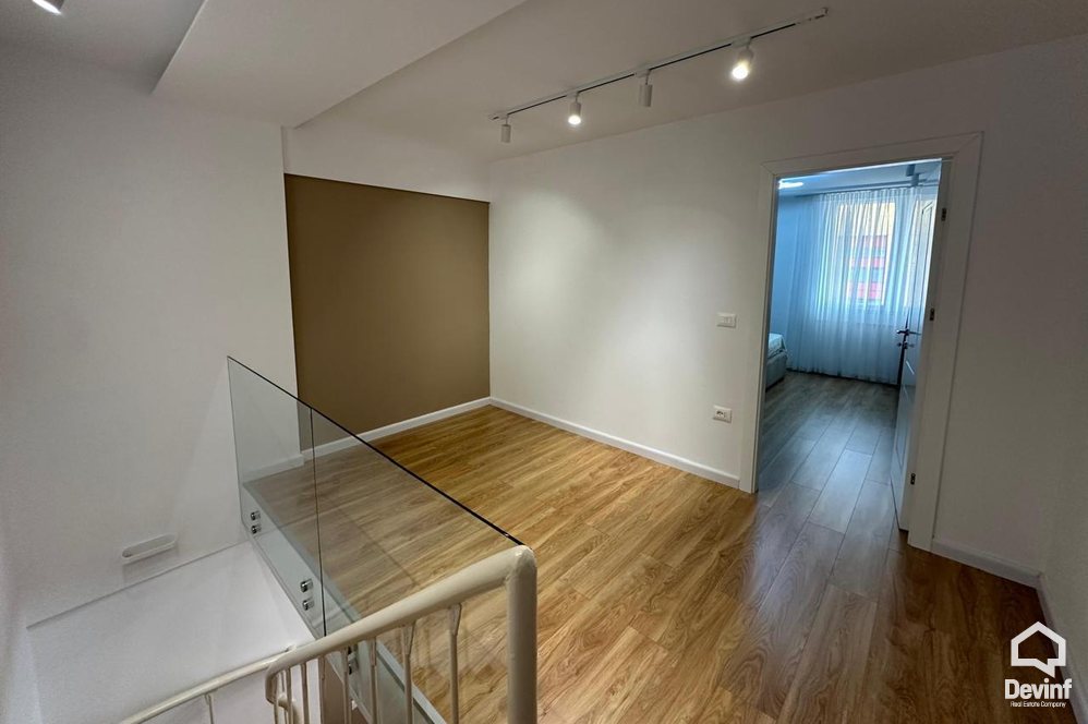 Tirane Qera Apartament 2+1 Apartament ne qender pak metra larg Sheshit Skenderbej apartament