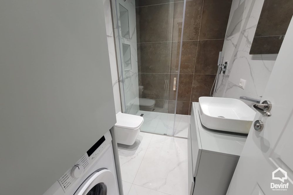 Tirane Qera Apartament 2+1 Apartament ne qender pak metra larg Sheshit Skenderbej apartament