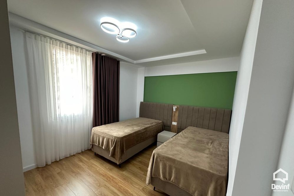 Tirane Qera Apartament 2+1 Apartament ne qender pak metra larg Sheshit Skenderbej apartament