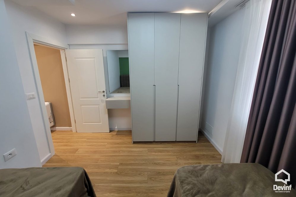 Tirane Qera Apartament 2+1 Apartament ne qender pak metra larg Sheshit Skenderbej apartament